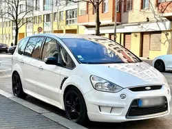Weiß Gebraucht 2010 Ford S-MAX S Van / Kleinbus | 7.100 € (Fairer Preis)