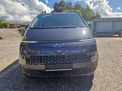 Grau Gebraucht 2023 Hyundai Staria Prime Van | 44.900 € (Fairer Preis)