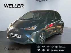 Grau Gebraucht 2021 Toyota Aygo x-sky Kleinwagen | 11.290 € (Fairer Preis)