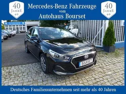 Phantom black (metallic) Gebraucht 2019 Hyundai i30 Limousine | 13.700 € (Superpreis)