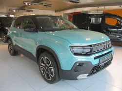 Grün Gebraucht 2024 Jeep Avenger Summit SUV | 22.950 € (Teuer)