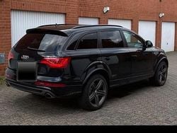 Schwarz Gebraucht 2013 Audi Q7 S-Line SUV | 22.500 € (Teuer)