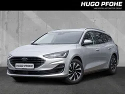Moondust silver Gebraucht 2024 Ford Focus Titanium Kombi | 24.790 € (Guter Preis)