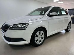 Weiß Gebraucht 2021 Skoda Fabia Ambition Kleinwagen | 10.890 € (Fairer Preis)