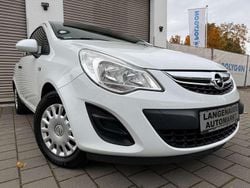 Weiß Gebraucht 2011 Opel Corsa Edition Kleinwagen | 2.900 € (Fairer Preis)