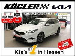 Weiß Gebraucht 2023 Kia Ceed Spirit Limousine | 22.860 € (Fairer Preis)