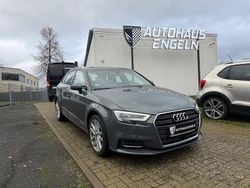 Grau Gebraucht 2016 Audi A3 Sport Limousine | 13.490 € (Fairer Preis)