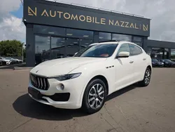 Weiß Gebraucht 2017 Maserati Levante SUV | 26.999 € (Fairer Preis)