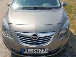 Braun Gebraucht 2010 Opel Meriva Van / Kleinbus | 3.250 € (Guter Preis)