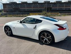 Weiß Gebraucht 2018 Nissan 370Z Pack Coupé | 36.000 €