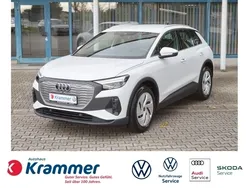 Weiß Gebraucht 2022 Audi Q4 e-tron Comfort SUV | 27.580 € (Fairer Preis)
