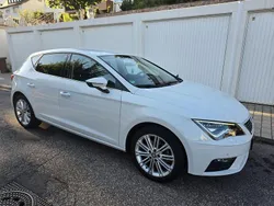 Weiß Gebraucht 2019 Seat Leon XCELLENCE Limousine | 15.500 € (Fairer Preis)