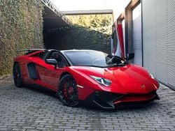 Rot Gebraucht 2017 Lamborghini Aventador Cabrio | 689.999 €