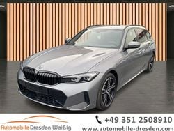Grau Gebraucht 2025 BMW 330 M Sport Kombi | 39.780 € (Superpreis)