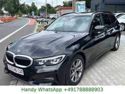 Schwarz Gebraucht 2021 BMW 320 Sport Line Kombi | 17.990 € (Guter Preis)