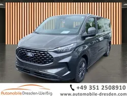 Grau Gebraucht 2025 Ford Tourneo Custom Titanium Limousine | 49.980 € (Fairer Preis)