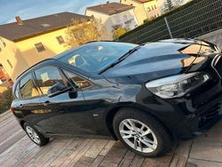 Schwarz Gebraucht 2015 BMW 218 Active Tourer Sport Line Van / Kleinbus | 9.499 € (Guter Preis)