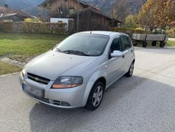 Silber Gebraucht 2005 Chevrolet Kalos Kleinwagen | 1.800 € (Fairer Preis)
