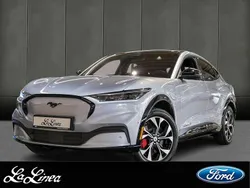 Andere farbe Gebraucht 2023 Ford Mustang Mach-E Extended Range SUV | 39.850 € (Superpreis)