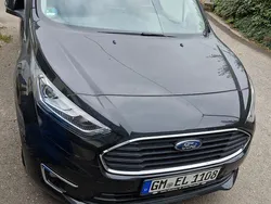 Schwarz Gebraucht 2018 Ford Tourneo Connect Van / Kleinbus | 16.800 € (Fairer Preis)