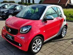 Inv (bodypanels in red) Gebraucht 2017 Smart ForTwo Coupé Passion Coupé | 7.450 € (Fairer Preis)
