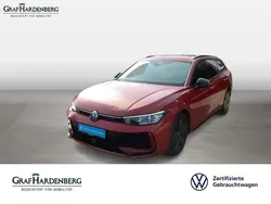 Rot Gebraucht 2024 VW Passat R-line Kombi | 41.888 € (Fairer Preis)