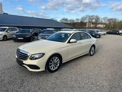 Beige Gebraucht 2020 Mercedes E200 Limousine | 12.999 €