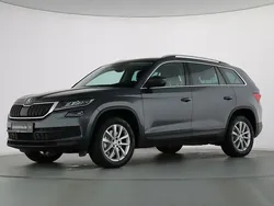 Quarzgrau metallic Gebraucht 2018 Skoda Kodiaq Style SUV | 25.889 € (Fairer Preis)