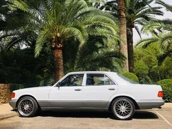 Weiß Gebraucht 1987 Mercedes S260 Limousine | 8.900 €
