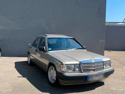 Silber Gebraucht 1990 Mercedes 190 Limousine | 5.800 €