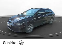 Deep black perleffekt Gebraucht 2023 VW Golf VIII Life Kombi | 23.480 € (Fairer Preis)