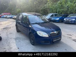Blau Gebraucht 2009 Skoda Roomster Plus Edition Kombi | 1.250 € (Superpreis)