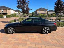 Blau Gebraucht 2017 BMW 740 M Sport Limousine | 27.900 € (Etwas zu teuer)