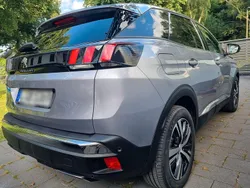 Grau Gebraucht 2017 Peugeot 3008 Allure SUV | 16.900 € (Fairer Preis)