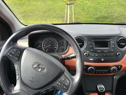 Orange Gebraucht 2014 Hyundai i10 Intro Edition Kleinwagen | 7.000 € (Guter Preis)