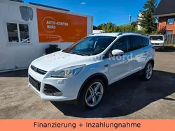 Weiß Gebraucht 2013 Ford Kuga Titanium SUV | 8.990 € (Fairer Preis)