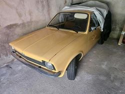 Gelb Gebraucht 1976 Opel Kadett Kombi | 13.999 €