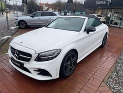 Weiß Gebraucht 2021 Mercedes C180 AMG Cabrio | 34.480 € (Fairer Preis)