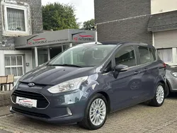 Grau Gebraucht 2013 Ford B-MAX Titanium Van / Kleinbus | 6.990 € (Fairer Preis)