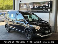 Schwarz Gebraucht 2017 Dacia Dokker Celebration Van | 11.490 € (Guter Preis)