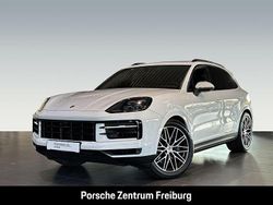 Weiss Gebraucht 2023 Porsche Cayenne SUV | 104.670 € (Fairer Preis)