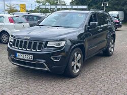 Brilliant black crystal pearl (metallic) Gebraucht 2014 Jeep Grand Cherokee Overland SUV | 11.290 € (Teuer)
