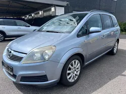 Grau Gebraucht 2006 Opel Zafira Van / Kleinbus | 1.250 € (Superpreis)