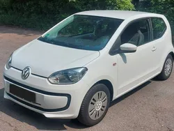 Weiß Gebraucht 2015 VW up! Kleinwagen | 4.200 € (Guter Preis)