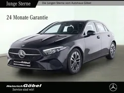 Kosmosschwarz Gebraucht 2024 Mercedes A180 Progressive Limousine | 28.900 € (Fairer Preis)