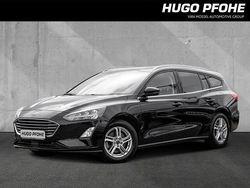 Obsidian schwarz metallic Gebraucht 2021 Ford Focus Cool & Connect Limousine | 21.950 € (Fairer Preis)