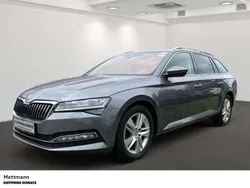 Graphitegrau metallic met. Gebraucht 2022 Skoda Superb Style Kombi | 28.580 € (Fairer Preis)