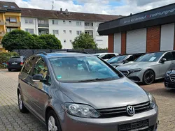 Grau Gebraucht 2012 VW Golf Plus Match Van / Kleinbus | 7.290 € (Fairer Preis)