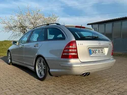 Silber Gebraucht 2002 Mercedes C32 AMG AMG Kombi | 12.000 € (Etwas zu teuer)