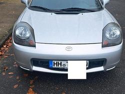 Silber Gebraucht 2001 Toyota MR2 Cabrio | 20.500 €